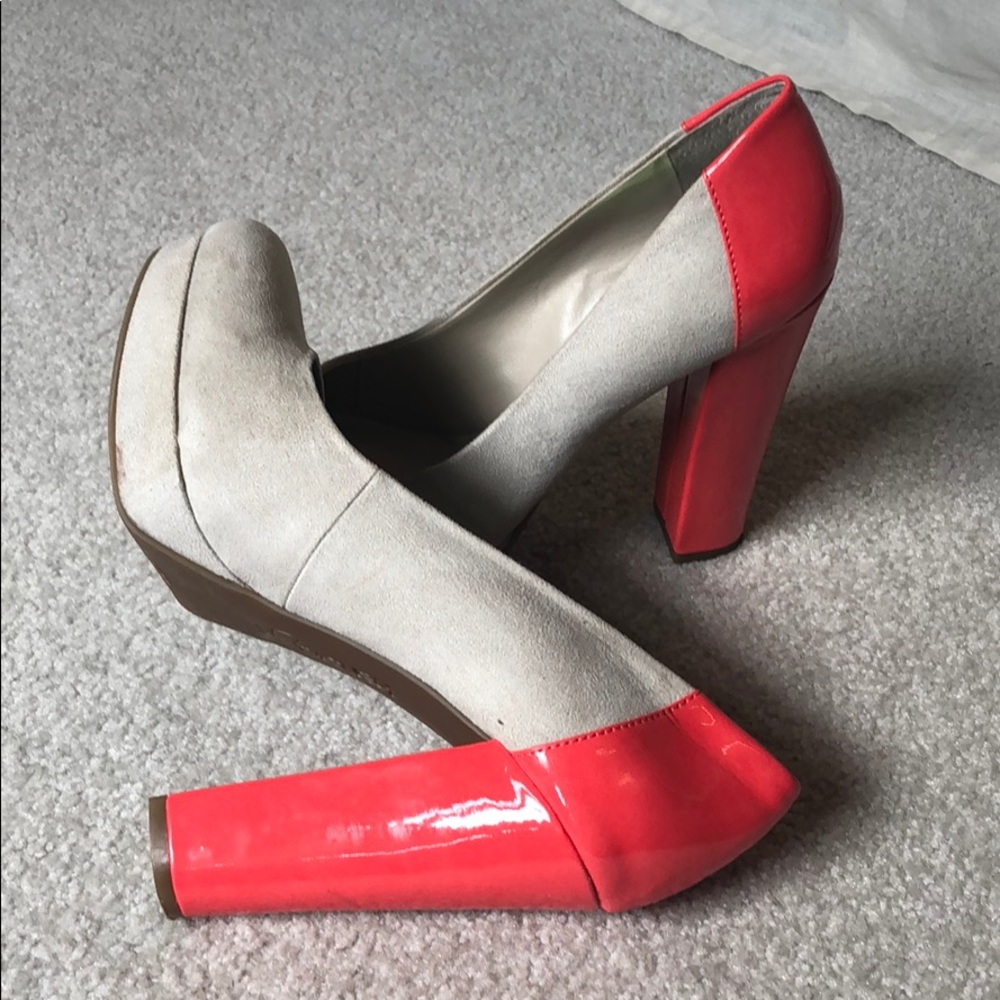 Colorblock Platform Heels | Gray and Coral